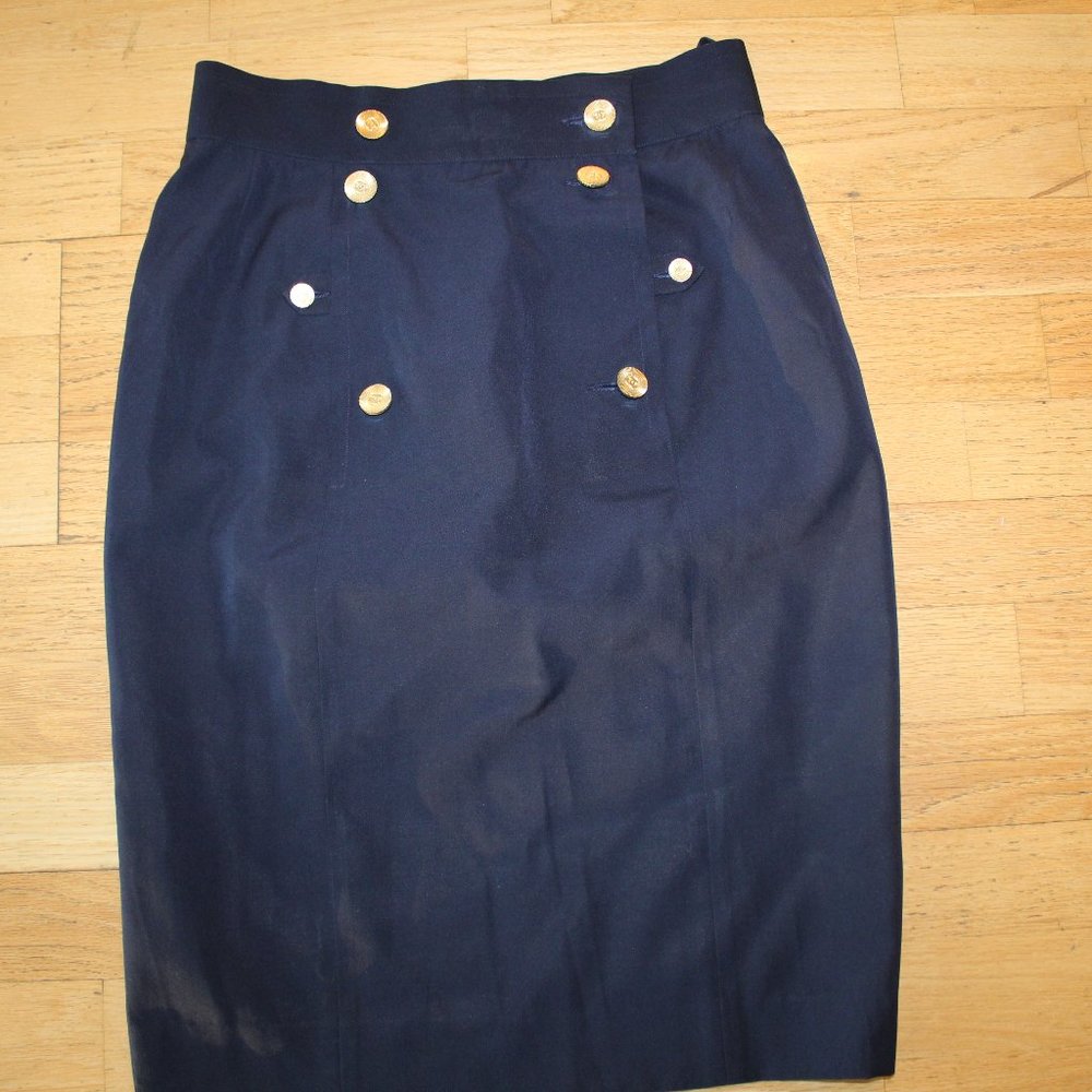 AUTHENTIC CHANEL CLASSY DETAILED SKIRT NAVY BLUE WITH GOLD BUTTONS
